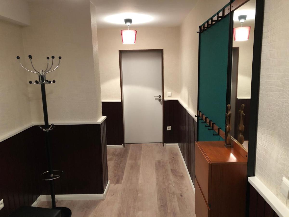 Großzügige Wohnung in Messenähe, Feenzian UG Friedrichshafen Exterior foto